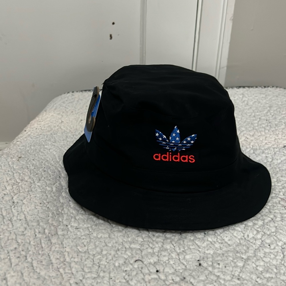 NWT ADIDAS Originals Logo Americana Blue Unisex Bucket Hat One Size.